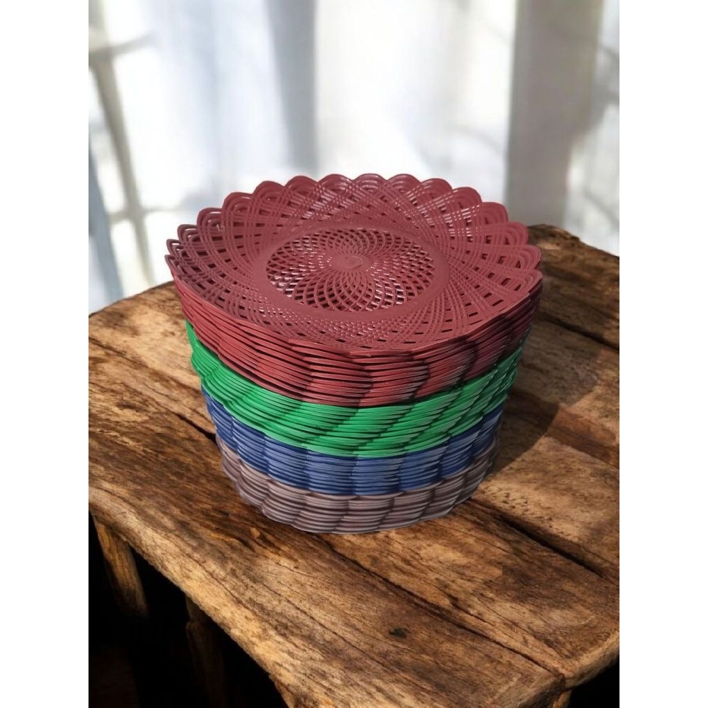 piring rotan plastik 1 lusin 12 pcs