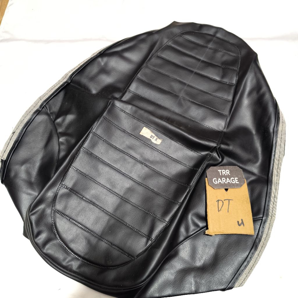 Kulit cover tutup jok sadel Yamaha Dt100 DT 100 non original stok lama