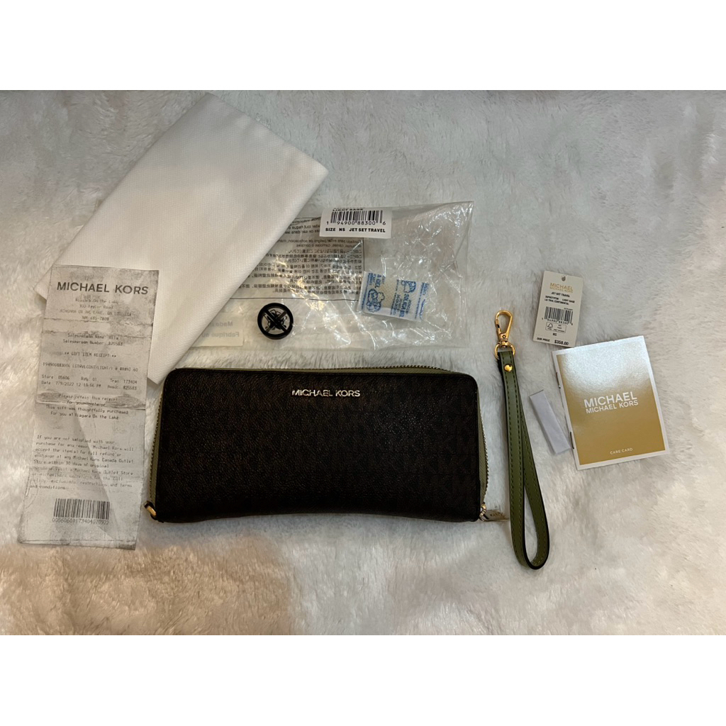 Preloved Dompet Michael kors MK original