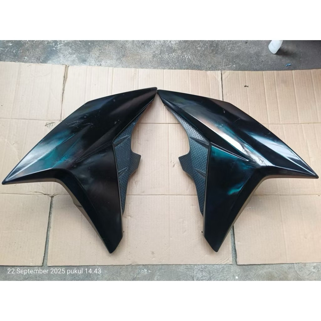 Sayap Vixion new NVA Advance 2015-2016 2TP Copotan Original