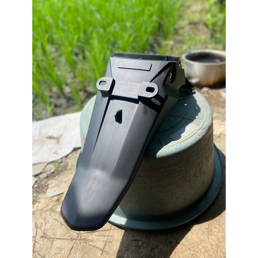 Selebor MP Primus // Selebor Belakang MP Primus narita