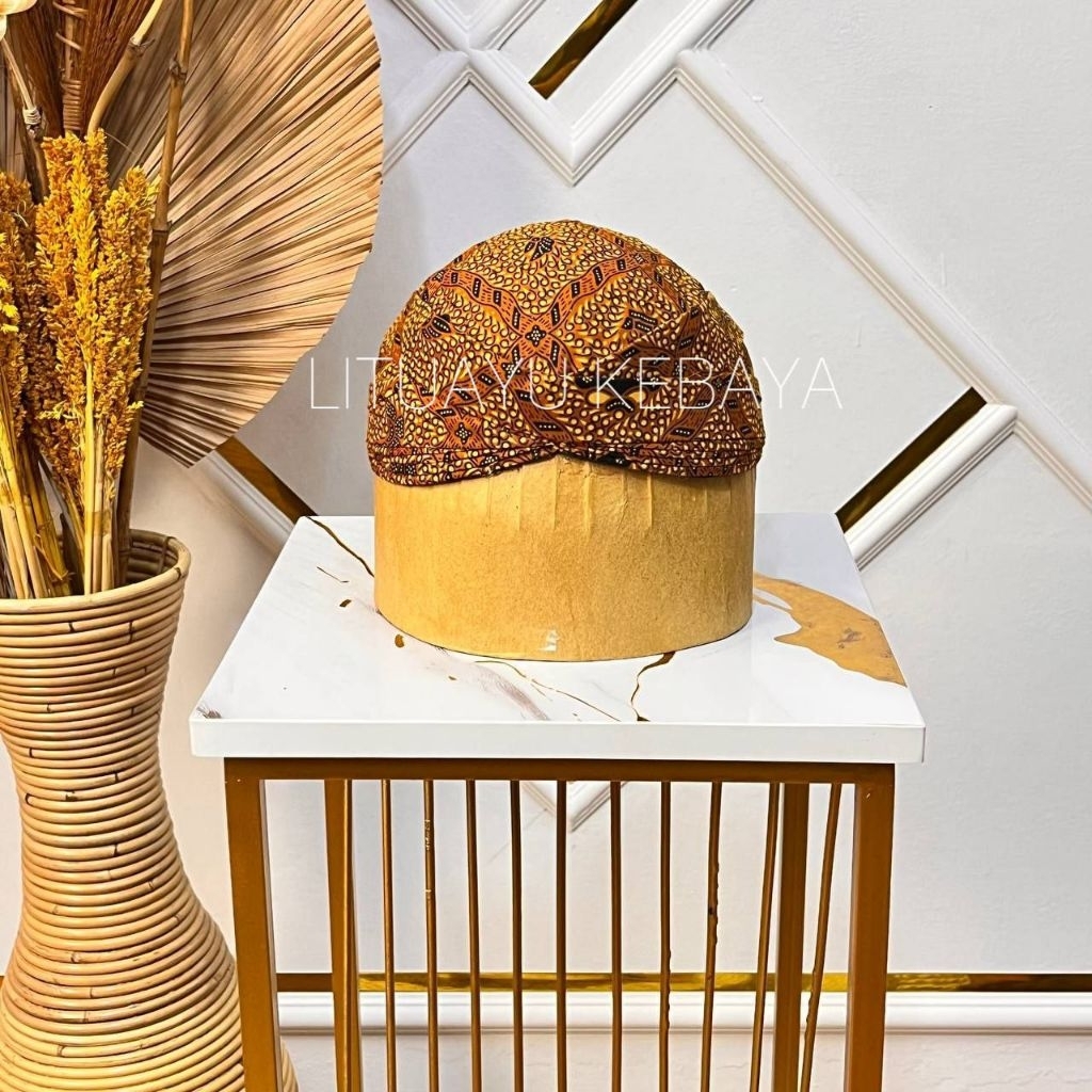 Blangkon Solo (Polos) - Motif Jarik, Nuansa Putih & Nuansa Coklat