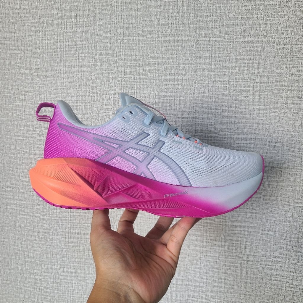 Sepatu Running ASICS NOV4BLAST 5 size 39