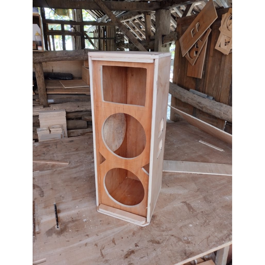Box Sr 8 inch dobel plus lubang corong tweeter 15x19cm