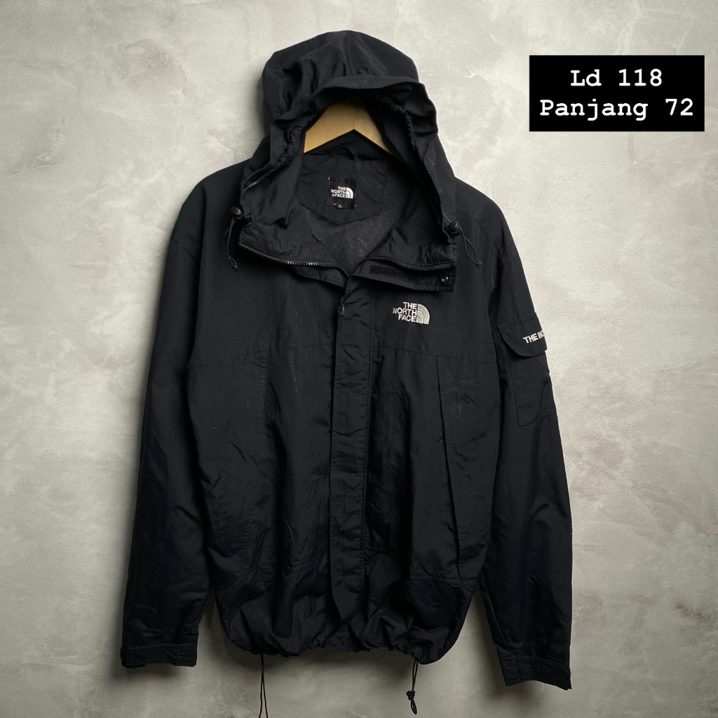 JAKET THE NORTH FACE SAKU SAMPING