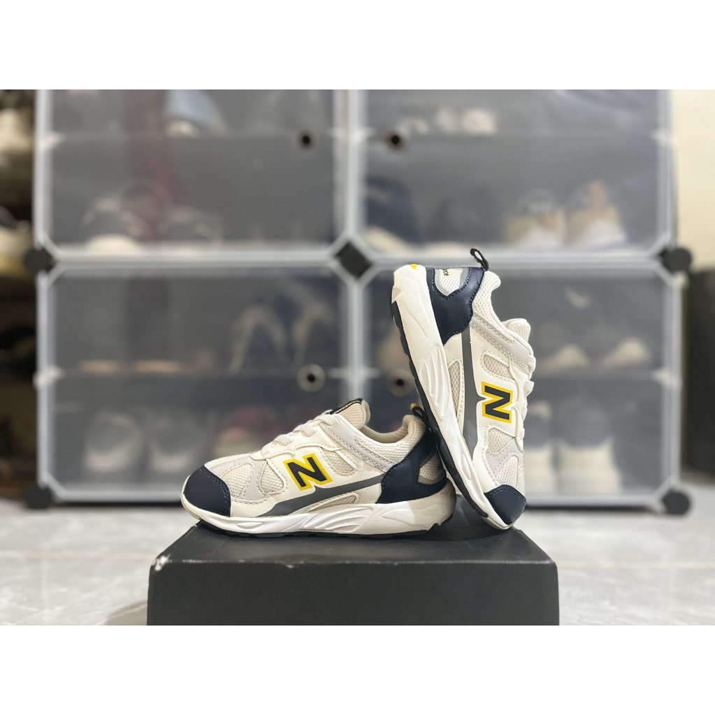 Sepatu Anak Preloved/Second Kids NB 878 Size 27.5