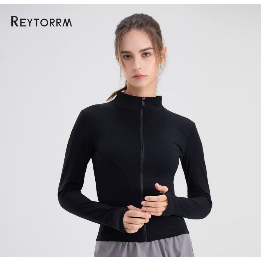 REYTORRM Jaket Olahraga Hitam Size XL