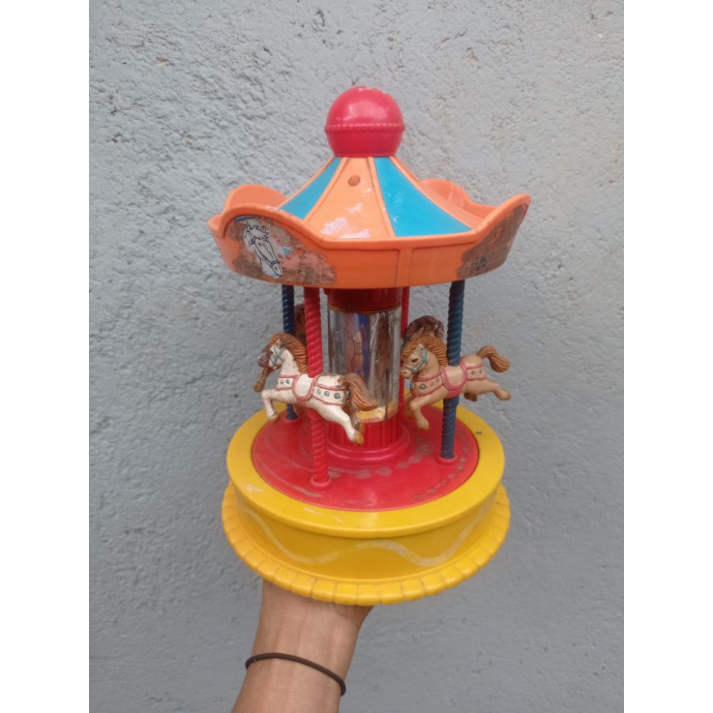 redbox mainan jadul toys musical komedi putar