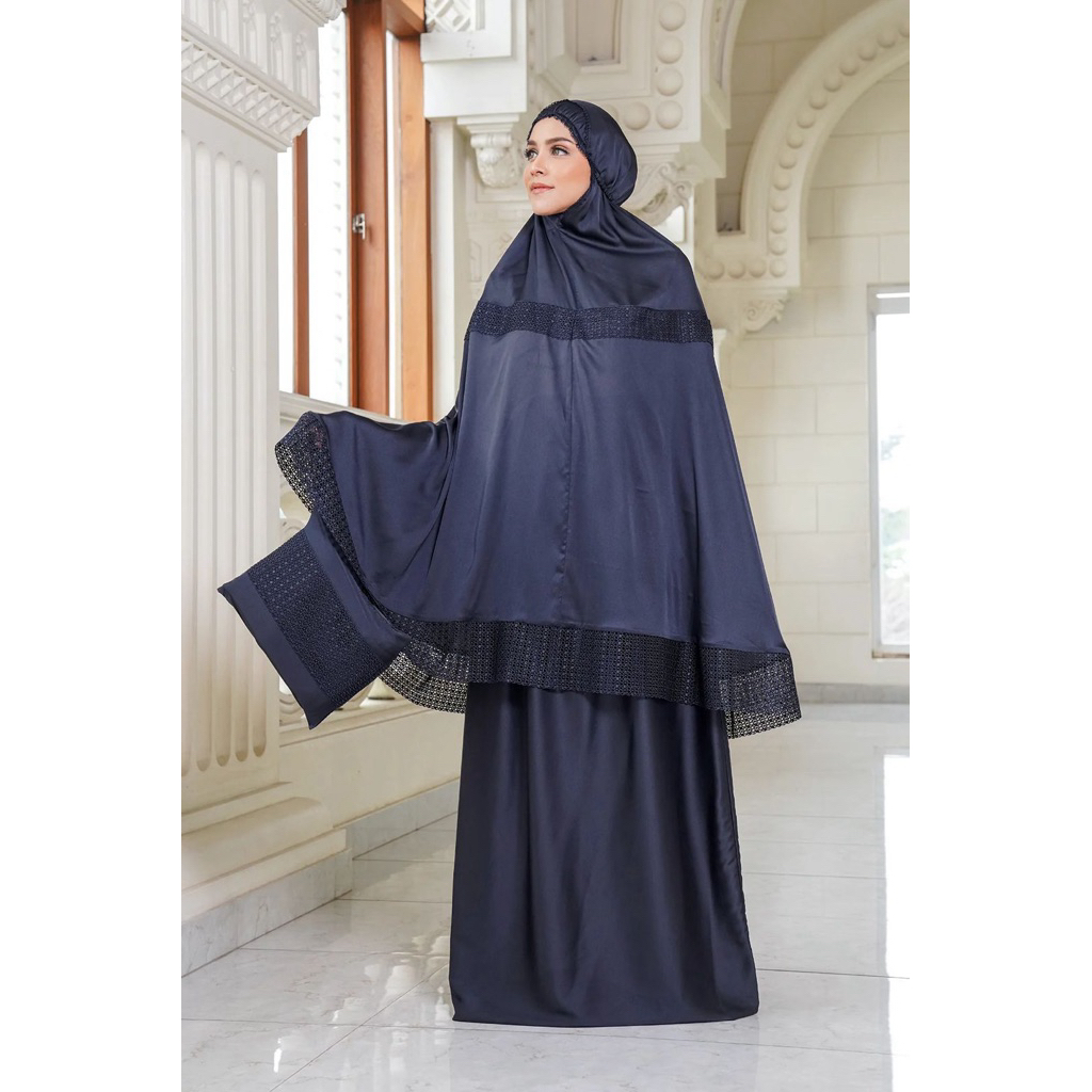 Prayer Robe Buttonscarves