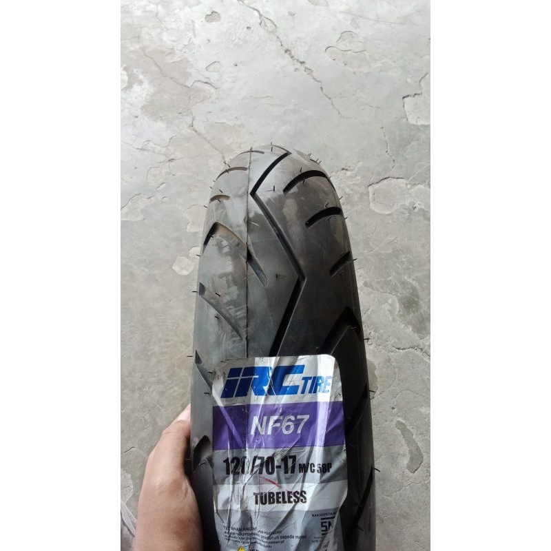 Ban Motor IRC NF 67 Tubeless 120/70 R17 CBR