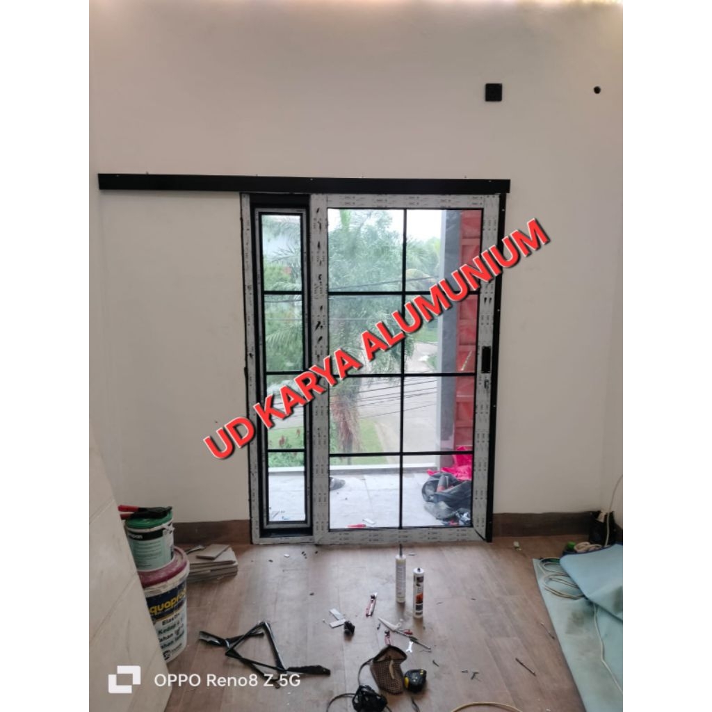 kusen + pintu sleding kaca ornamen ( free packing kayu)