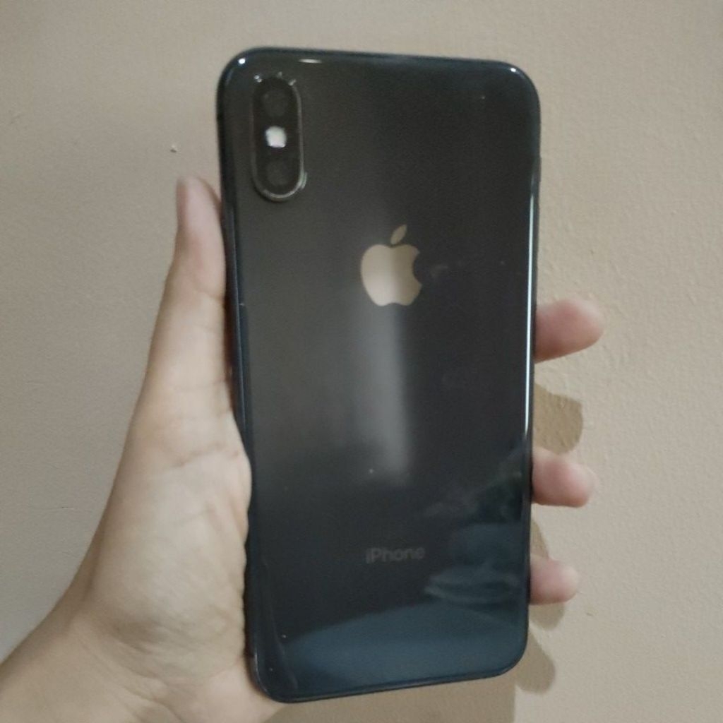 iPhone X 64GB hitam second
