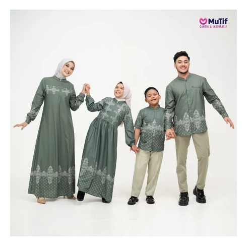 SARIMBIT KELUARGA MUTIF AZZURA AZZAM Evergreen