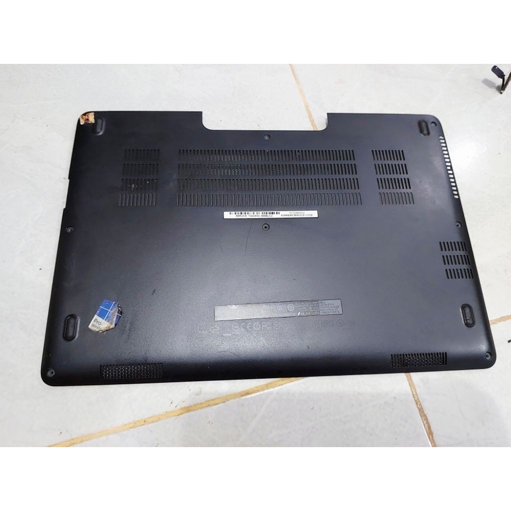 Case casing Cover Bottom Tutup Bawah Laptop Dell Latitude E7270 second kondisi baik copotan original