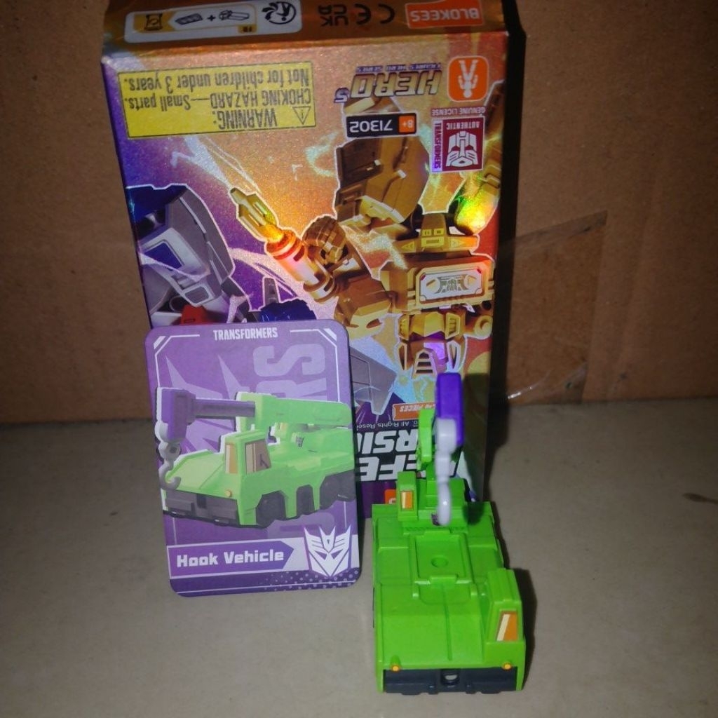 blokees Transformer Devender Version Hook Vehicle