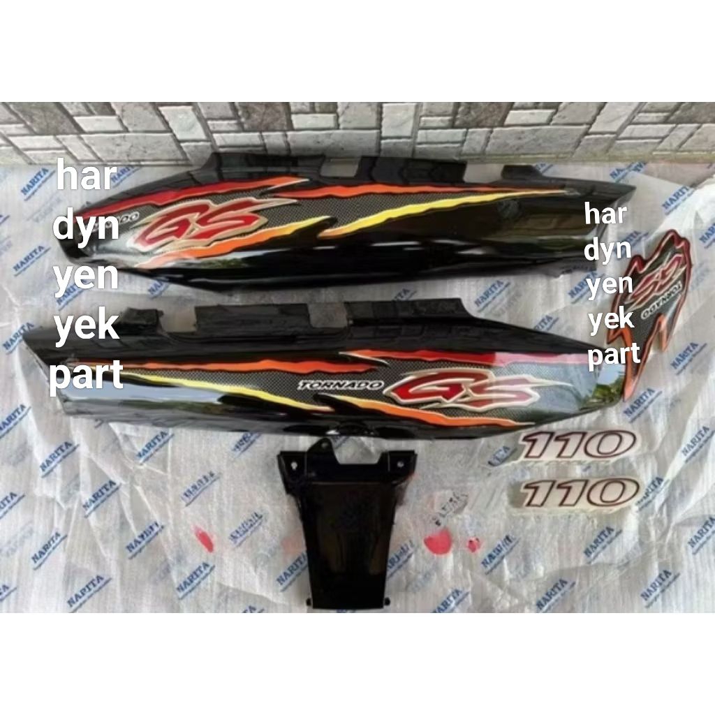 cover set body halus Suzuki tornado 2tak 110cc warna hitam plus stiker
