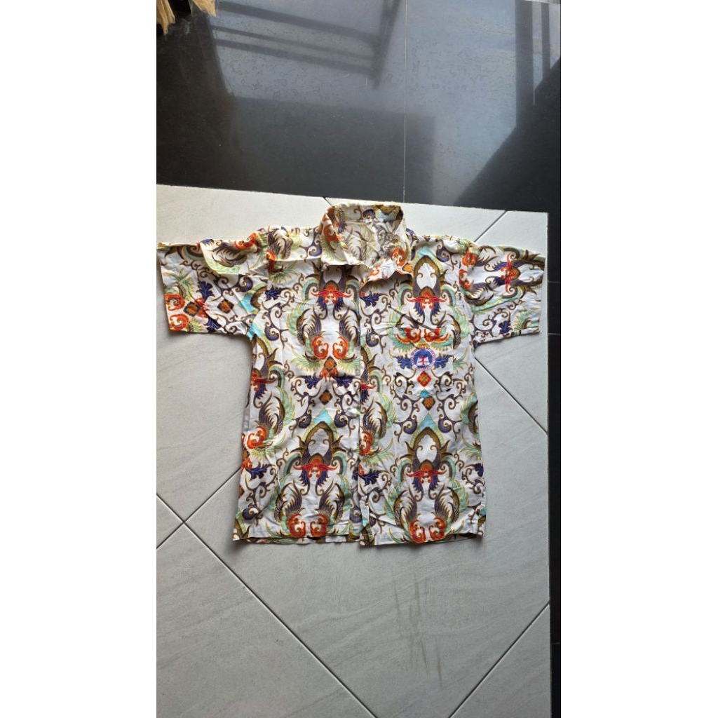 preloved seragam kalam kudus | batik sekolah kalam kudus | mulus | koleksi pribadi