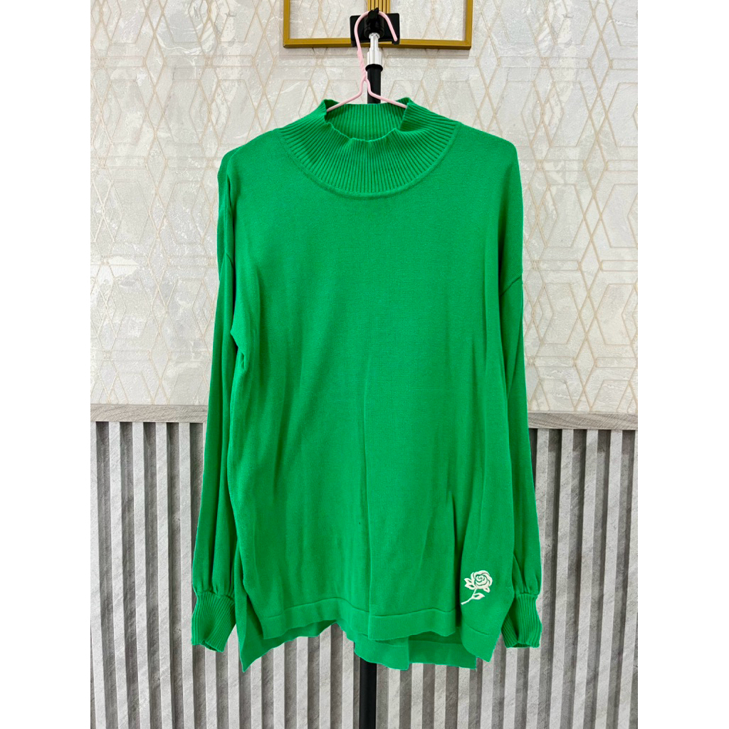 Preloved Ayu Dyah Andari Rachel Turtleneck Kit - Green