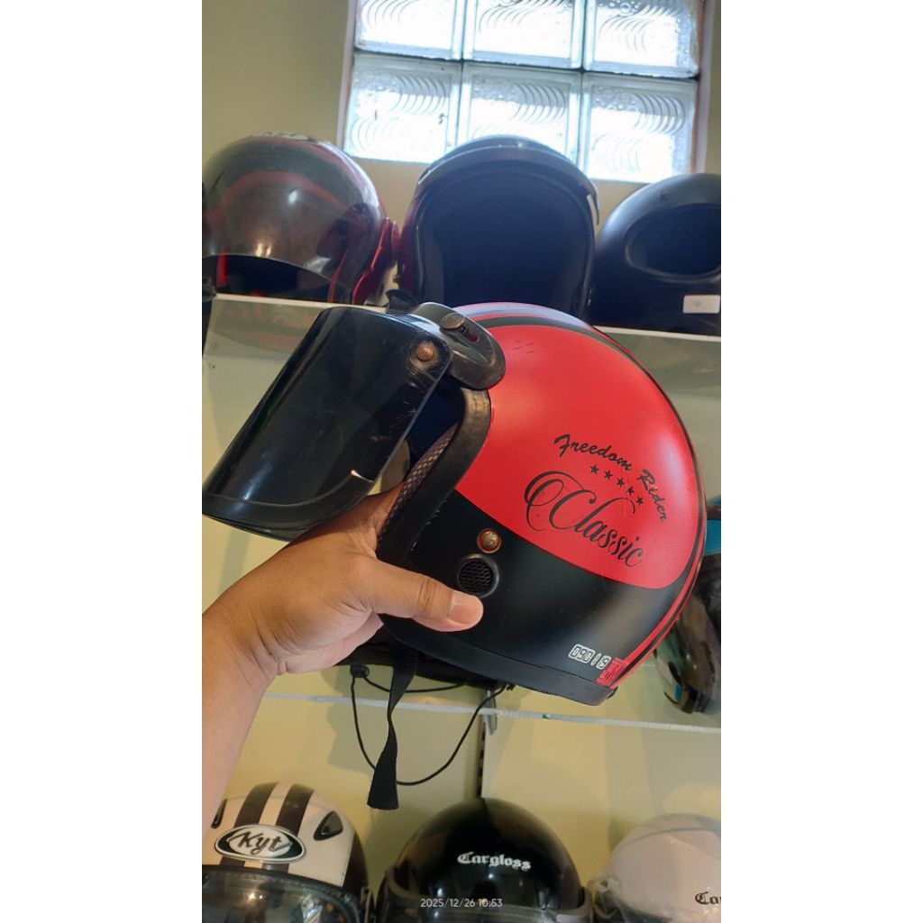 helm second murah IGLOO