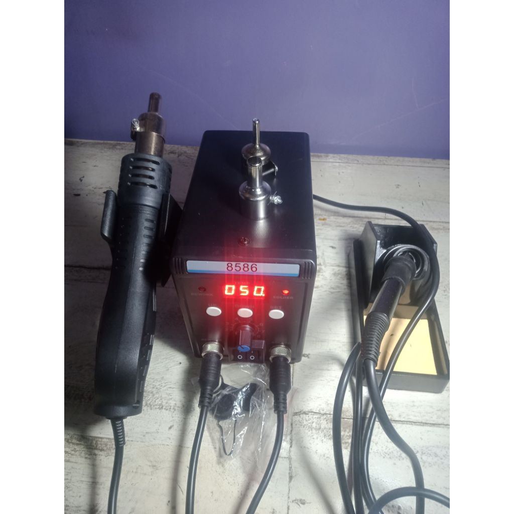 Stasiun Solder  Uap Digital 8586 2 in 1 Bekas