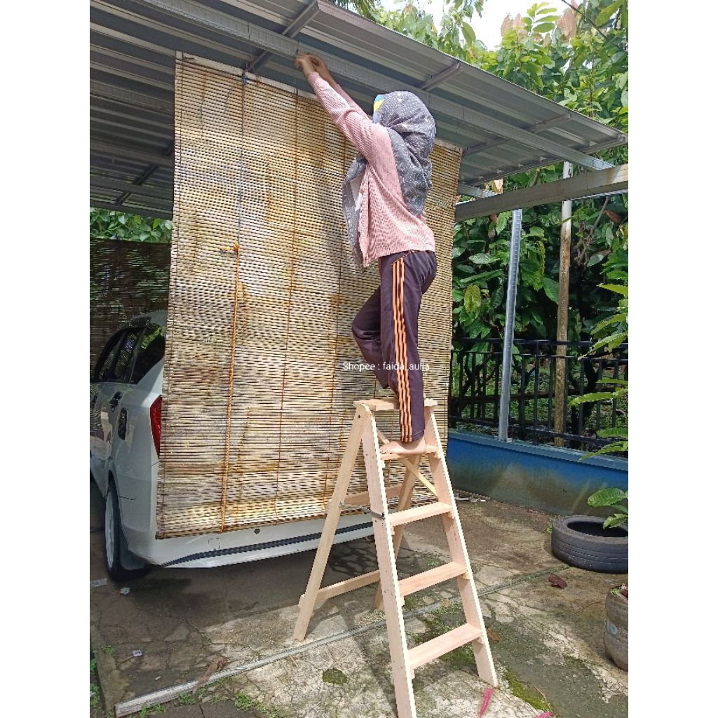 tangga kayu lipat