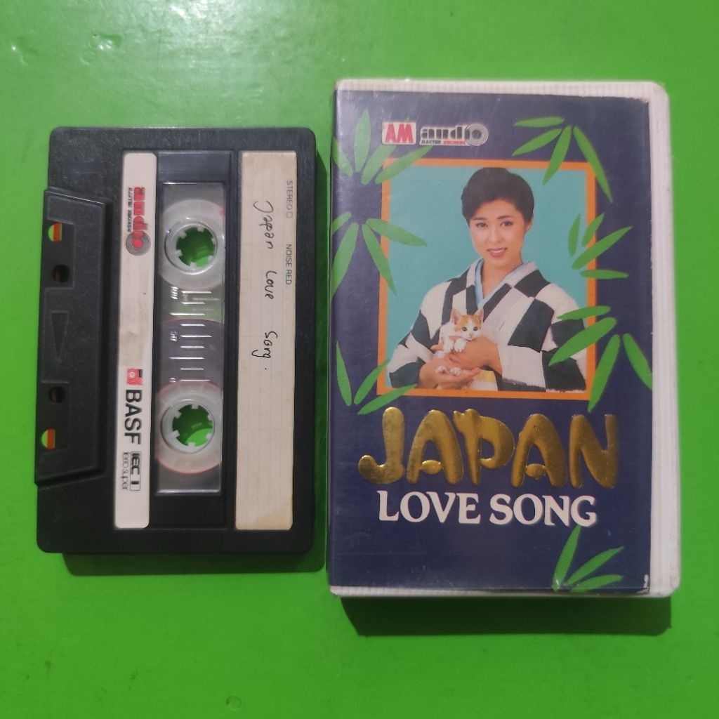 Kaset JAPAN LOVE SONGS