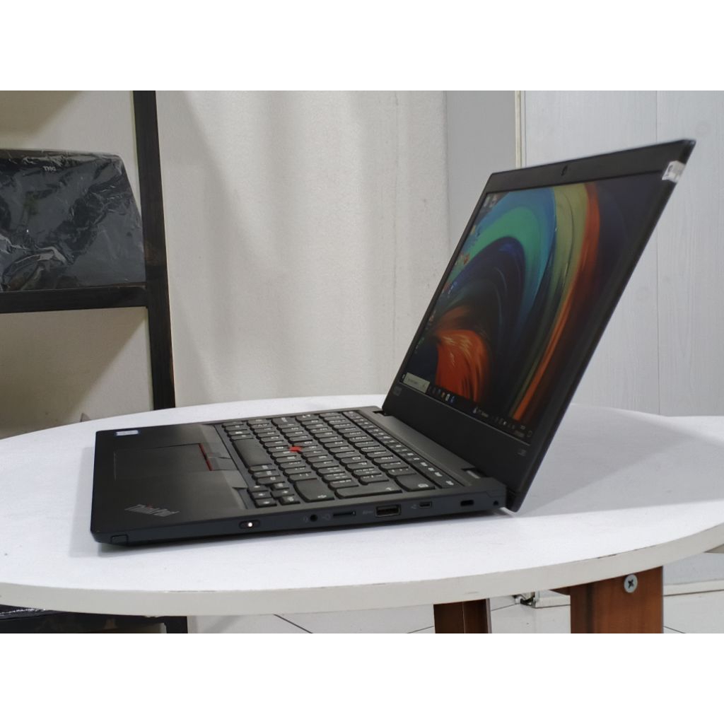 Lenovo Thinkpad L390 Touchscreen