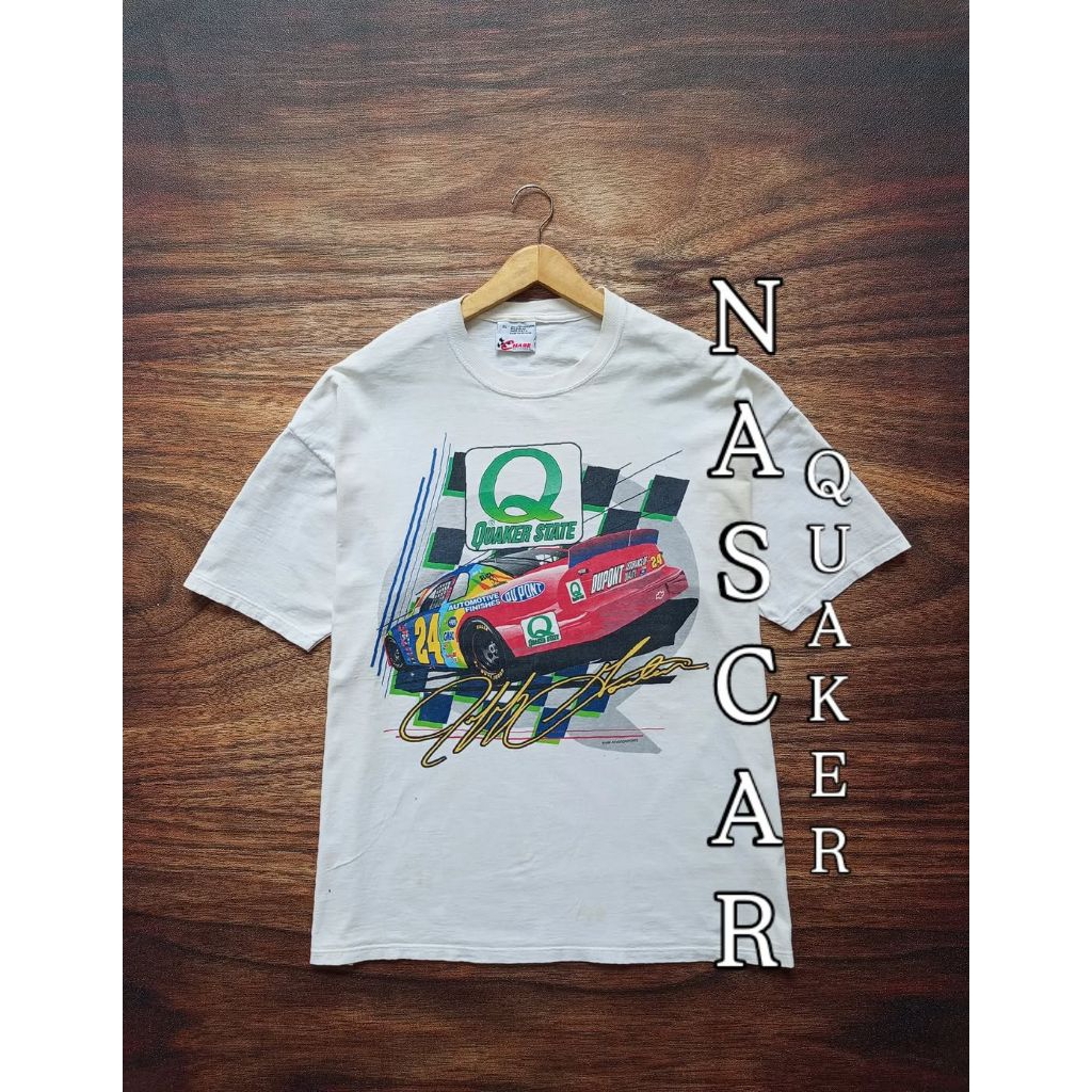 T-SHIRT KAOS VINTAGE NASCAR QUAKER STATE VINTAGE USA FULL PRINT BUILT UP ©1999 JG MOTORSPORTS PRIA/U