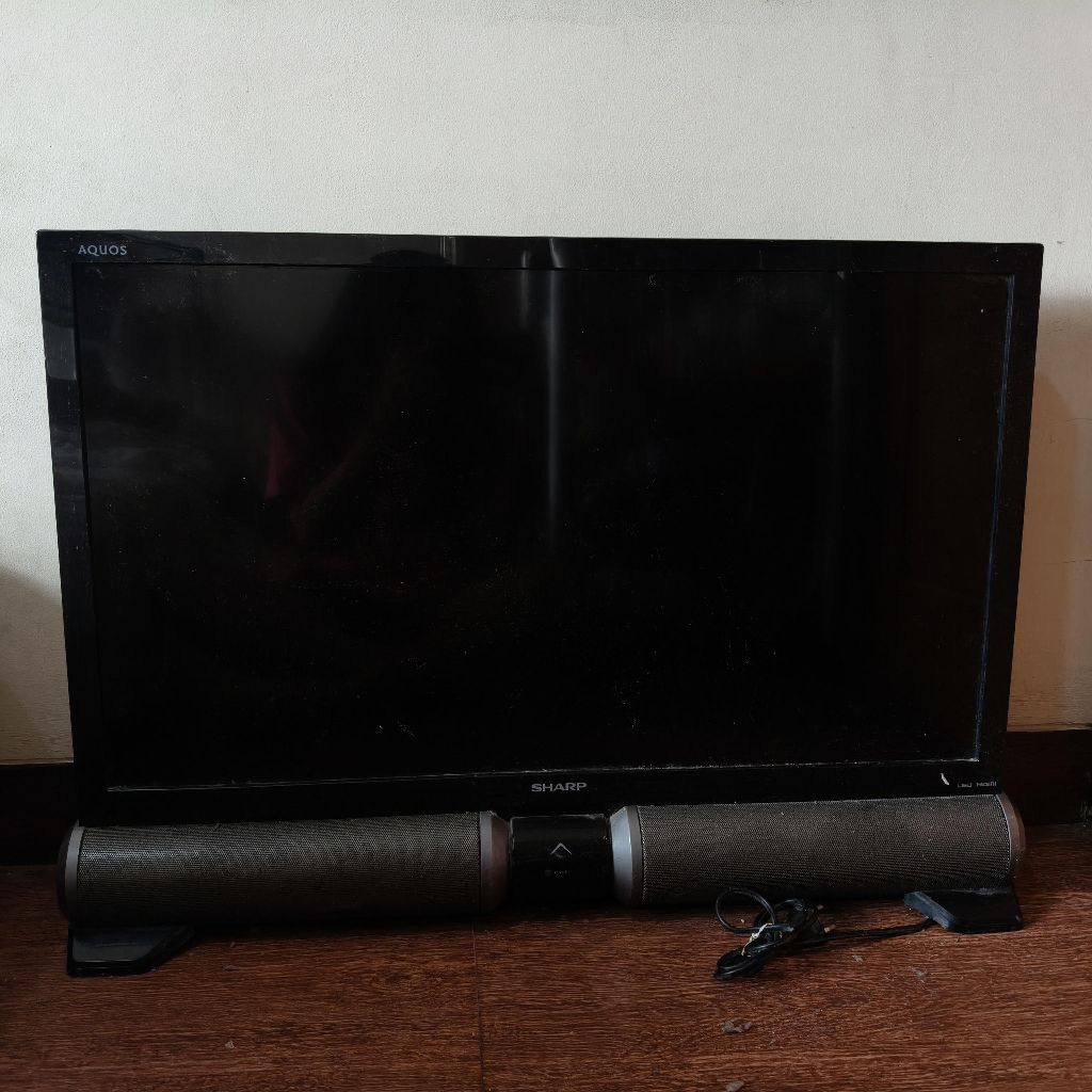 TV SHARP AQUOS LED 32 INCH