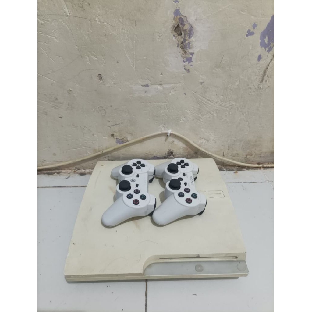 PS 3 SLIM, SERI 30, 500GB, GAME ADA 40