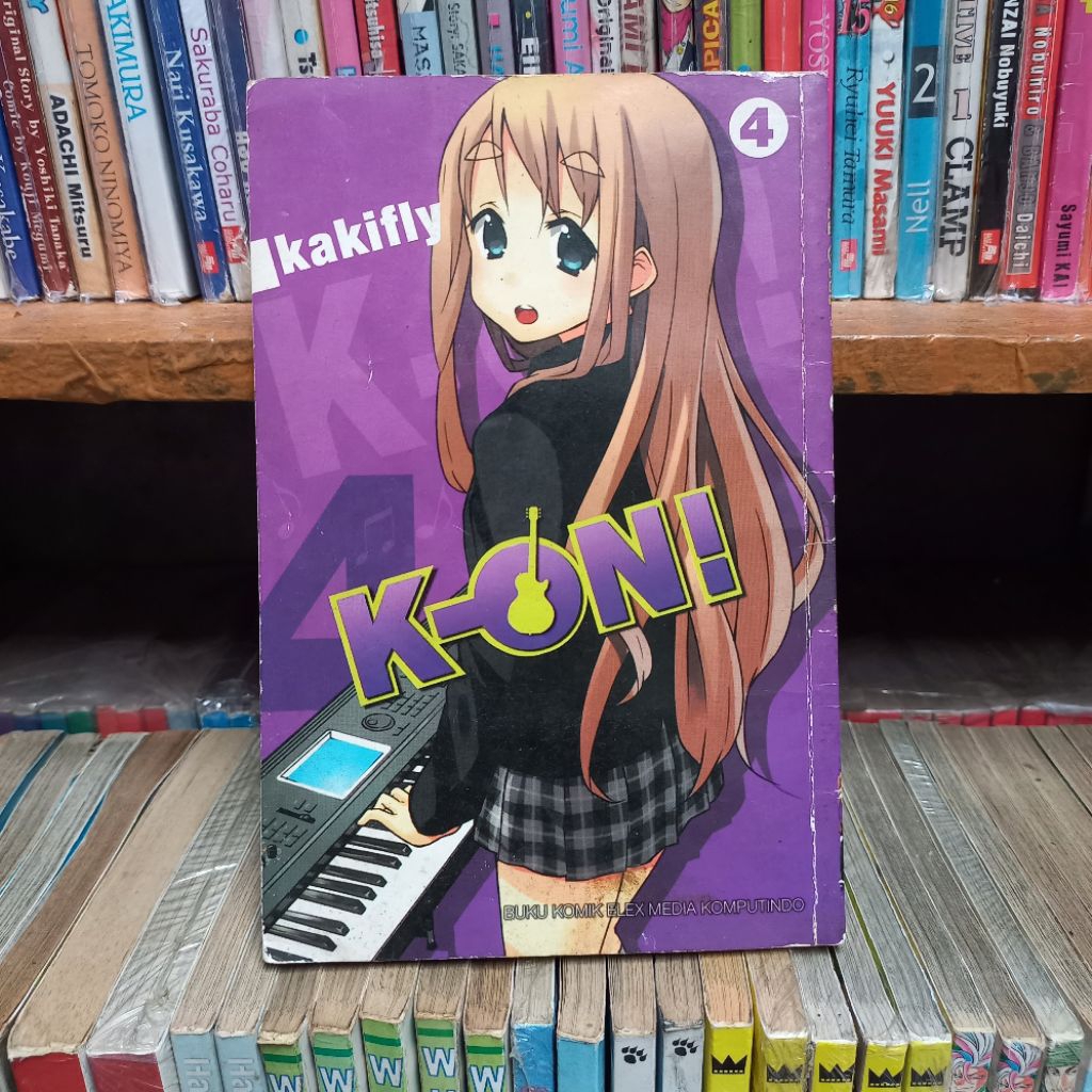 Komik K-on vol.4