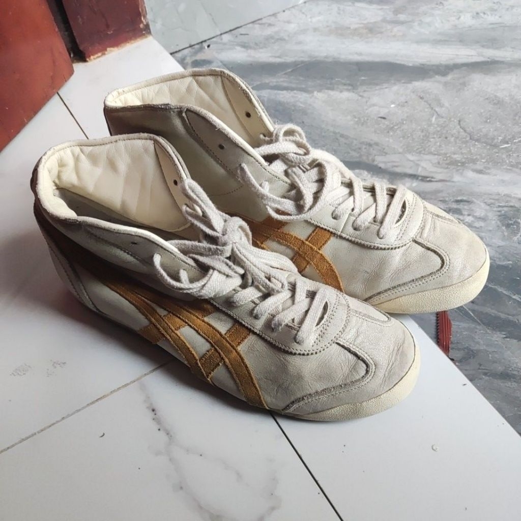 sepatu onitsuka Tiger Tokyo bekas zise 41 insole 26