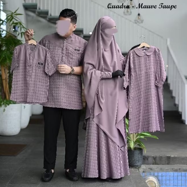 sarimbit Kuadran warna moca mauve by ghumaisha collection