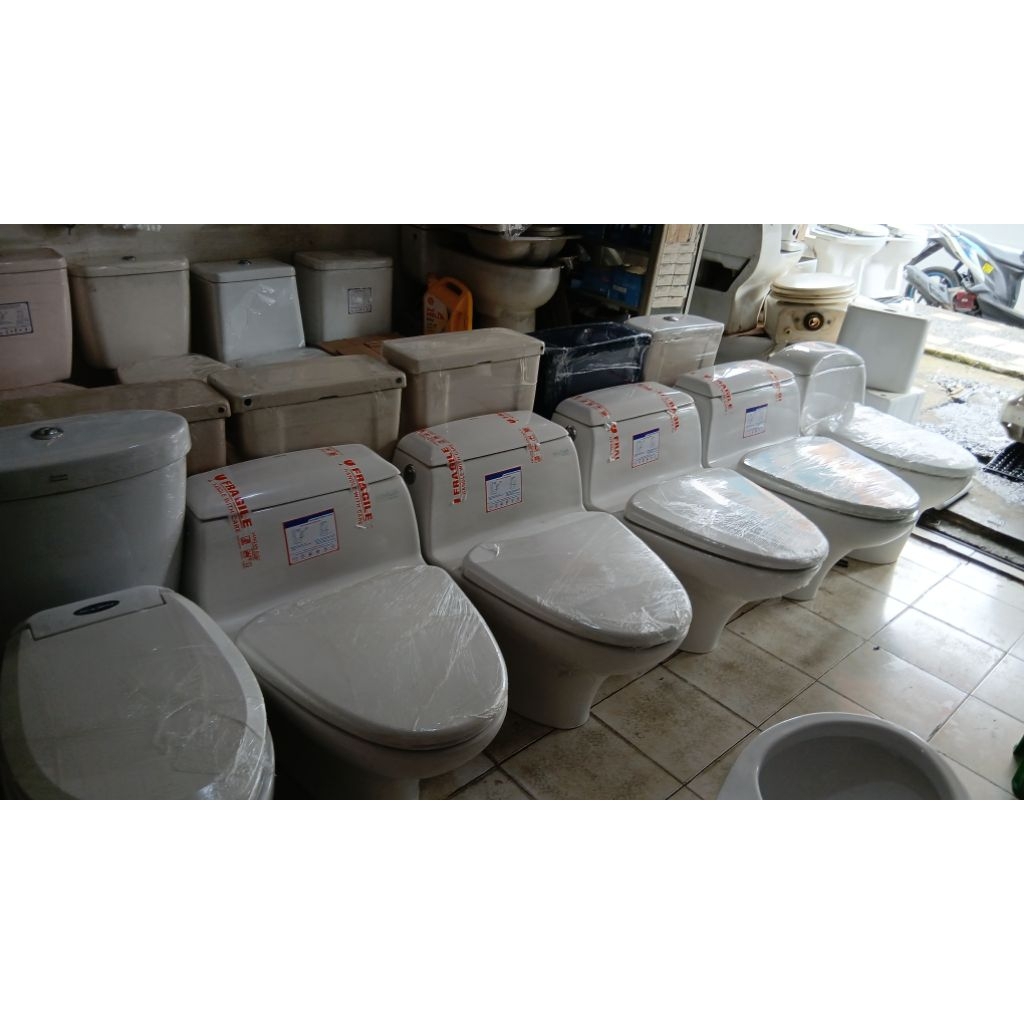 KLOSET DUDUK TOTO ON PIC/TOILET DUDUK