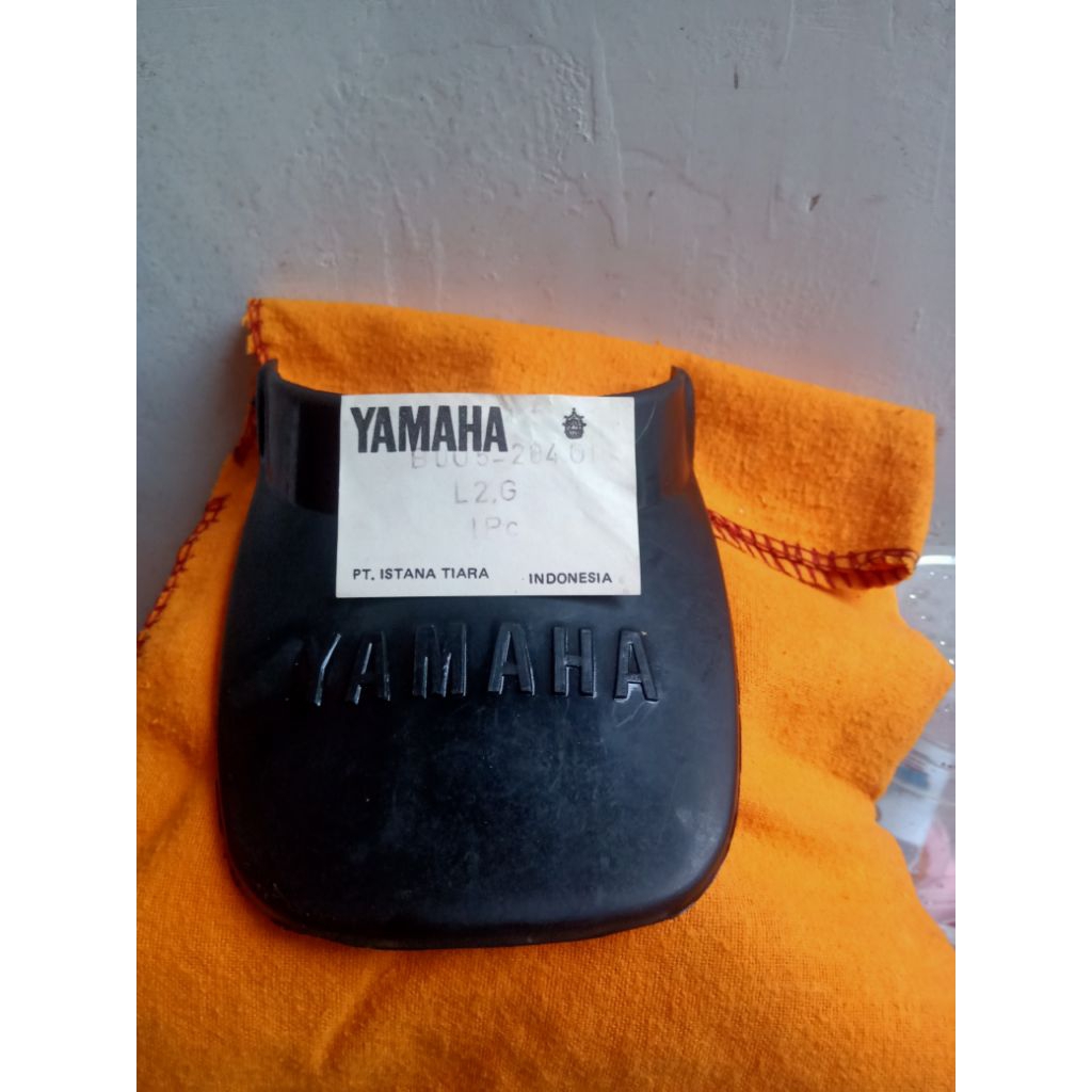 KEPET SLEBOR BELAKANG YAMAHA L2g