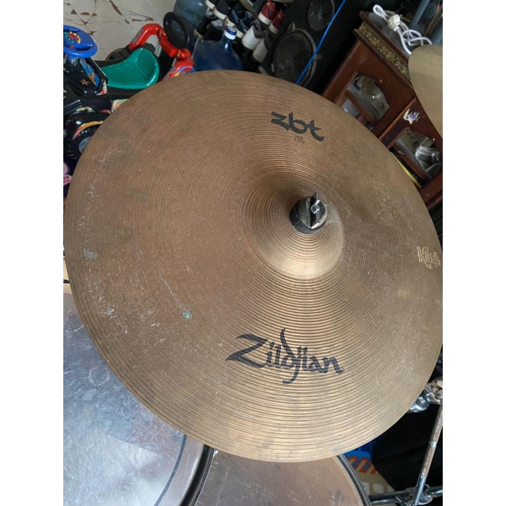 Ride cymbal zildjian ZBT 20"