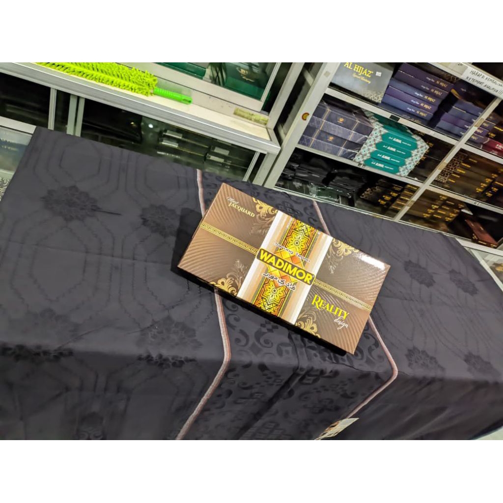 SARUNG WADIMOR REALITY JACQUARD, SARUNG WADIMOR HITAM, SARUNG WADIMOR CREAM, SARUNG WADIMOR NAVY, SA