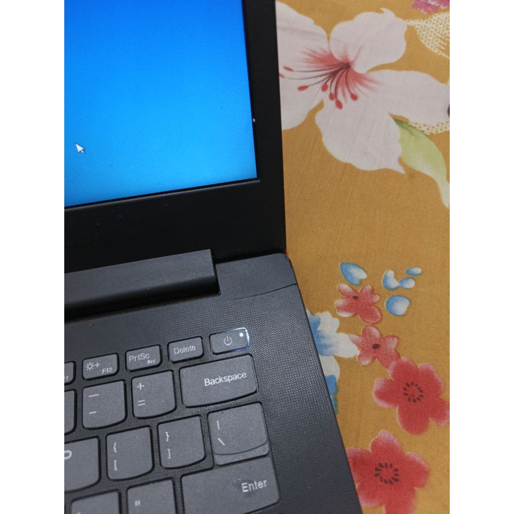 Laptop Lenovo ideapad 130