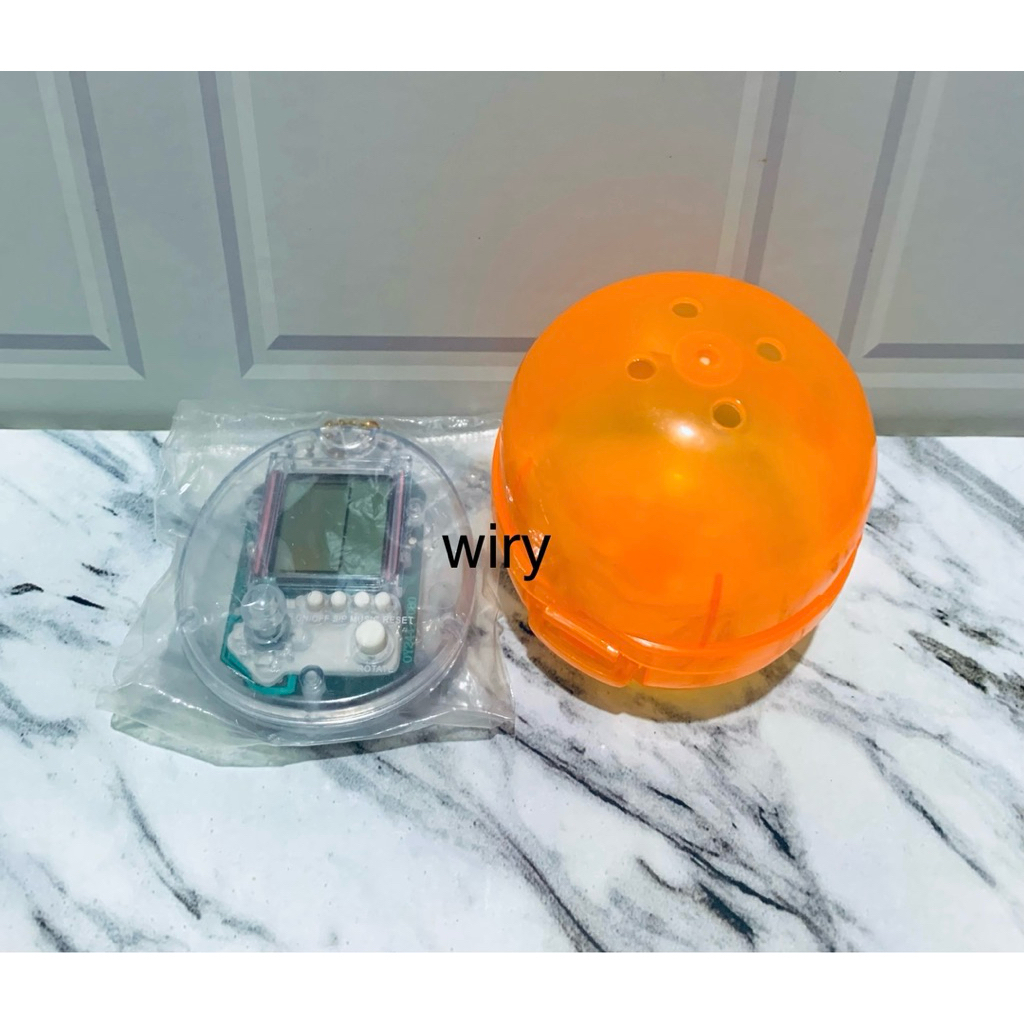 Gacha tamagotchi mini game watch gashapon kapsul Jepang