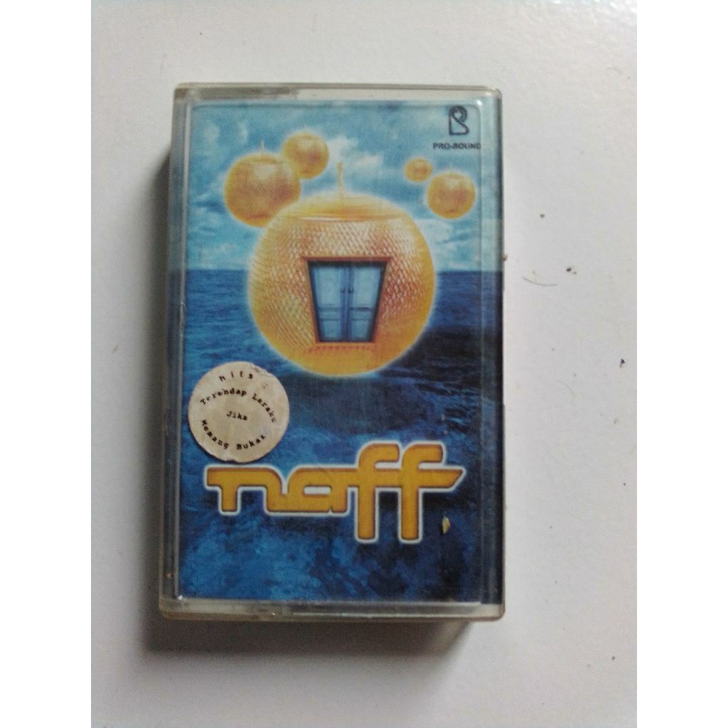 Kaset pita original Naff