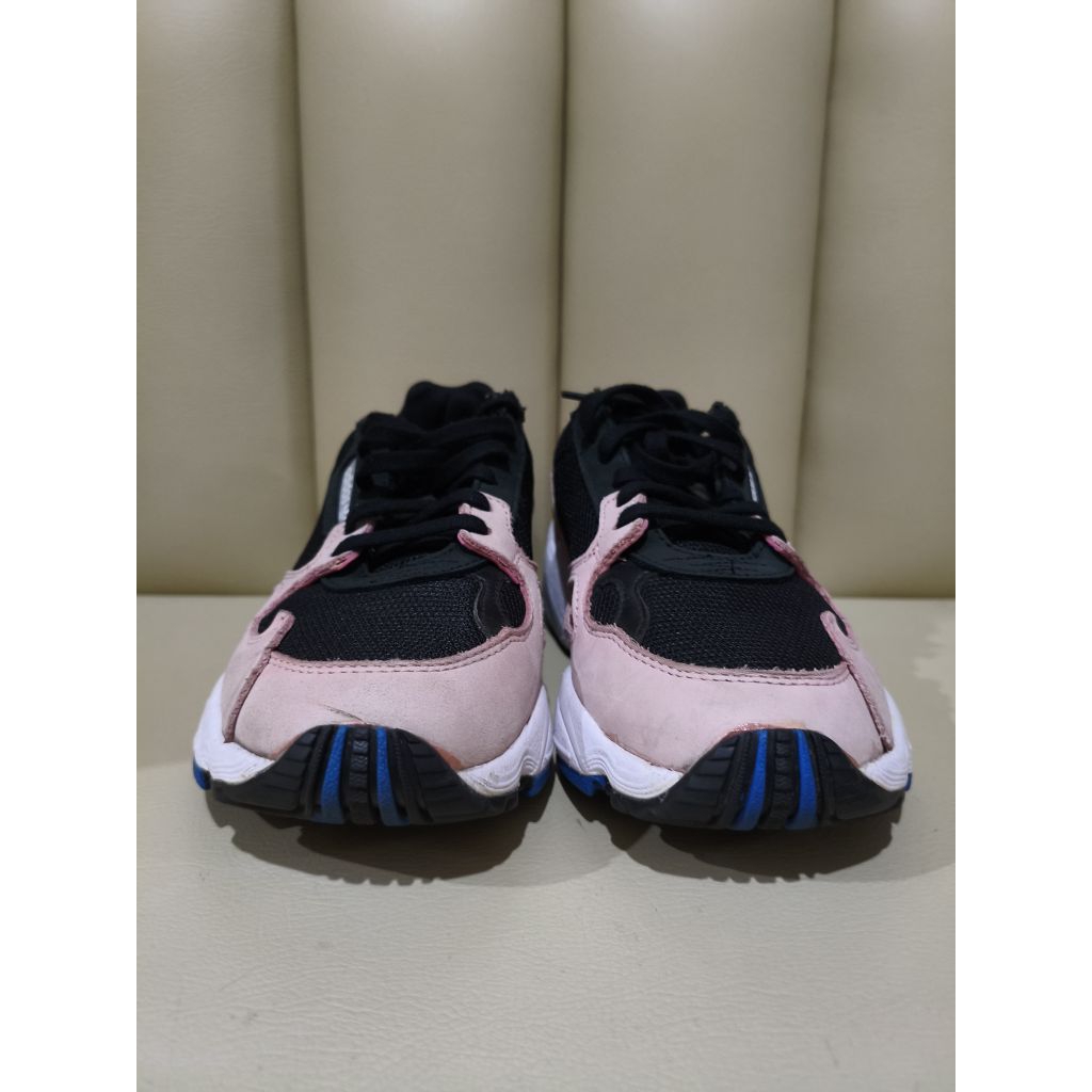 Adidas Falcon x Kylie Jenner