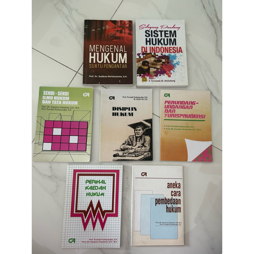 Buku Kuliah FH UI (Fakultas Hukum UI) Semester 1 Lengkap