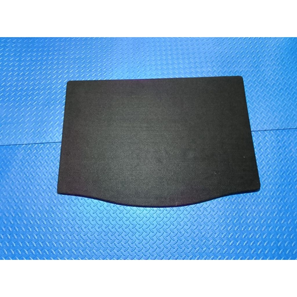 PAPAN TATAKAN BAGASI TUTUP BAN SEREP HONDA JAZZ NEW(JAZZ GE8)