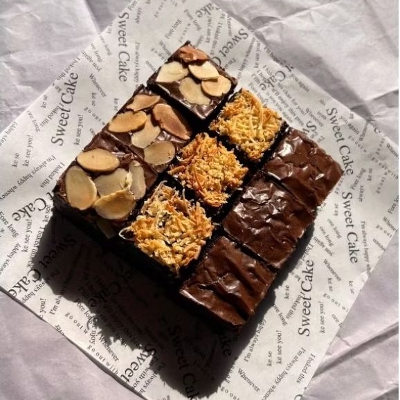 BROWNIES FUDGY HOMEMADE SIZE 10X10 | FUDGY BROWNIES