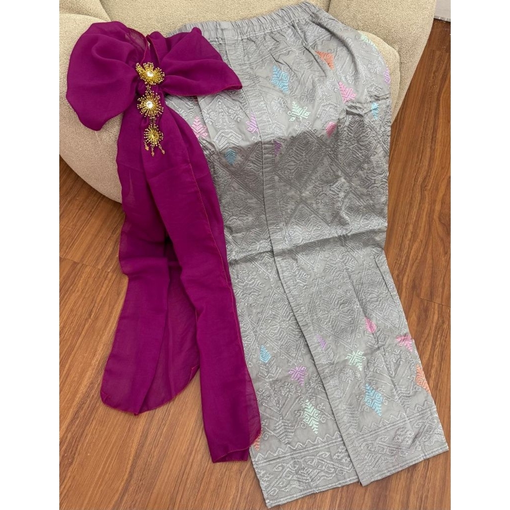 ROK BORDIR // One set kamen jadi bordir maharaja + selendang