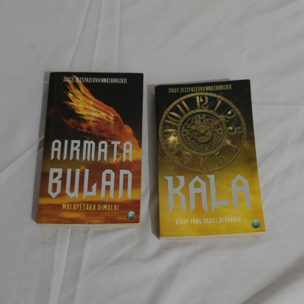 [TAKE ALL] Preloved Buku Novel (UNDEAD SERIES 1 & 2) AIRMATA BULAN, KALA - ZIGGY Z