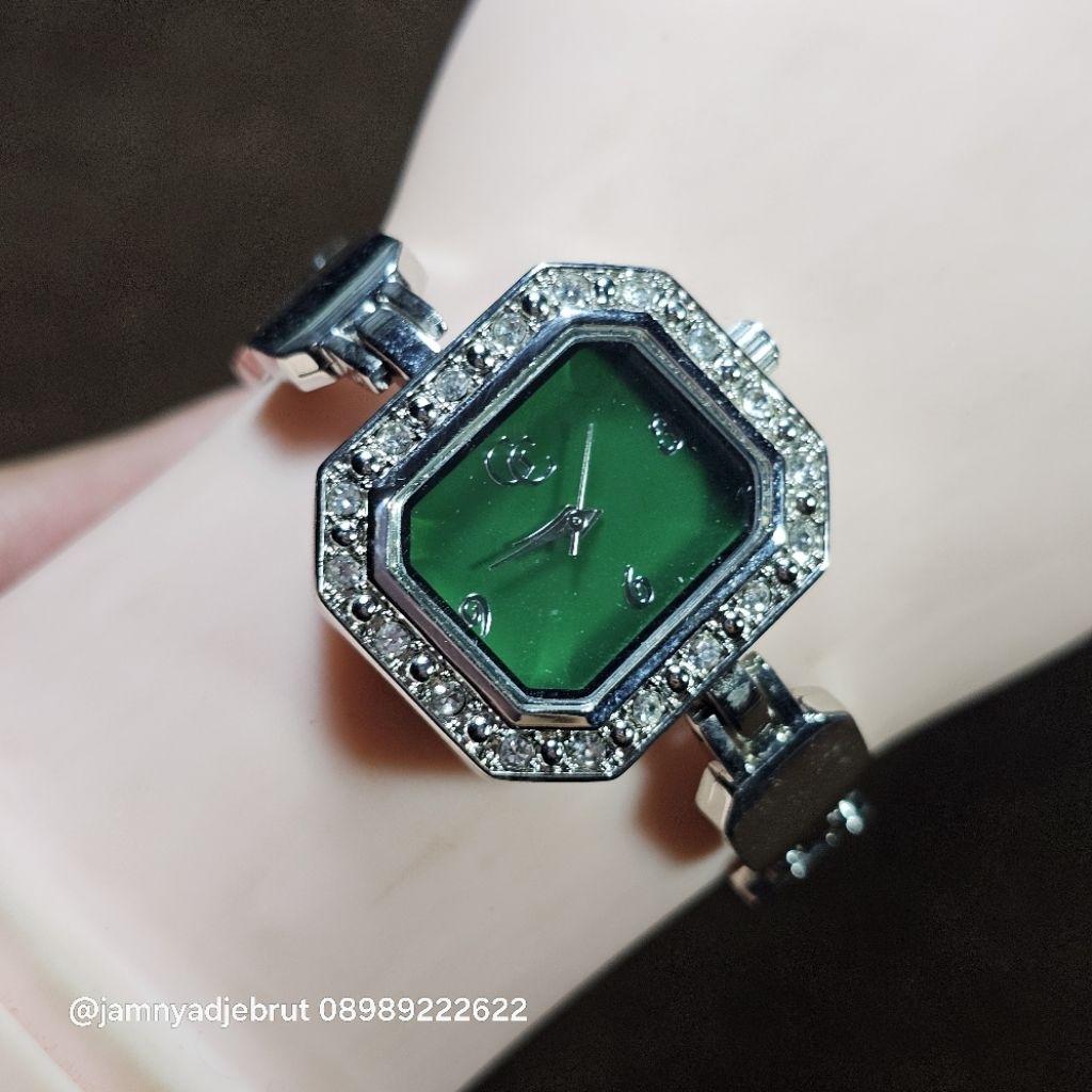 Jam Nobrand GC Rantai Ladies Silver Green Bekas