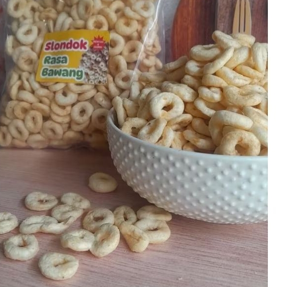 Slondok Bawang Renyah Gurih Khas Kulon Progo