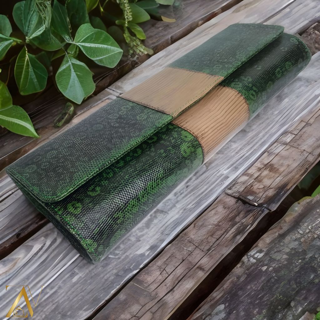 [SALE] Clutch Biyawak Long Clutch Kulit Asli