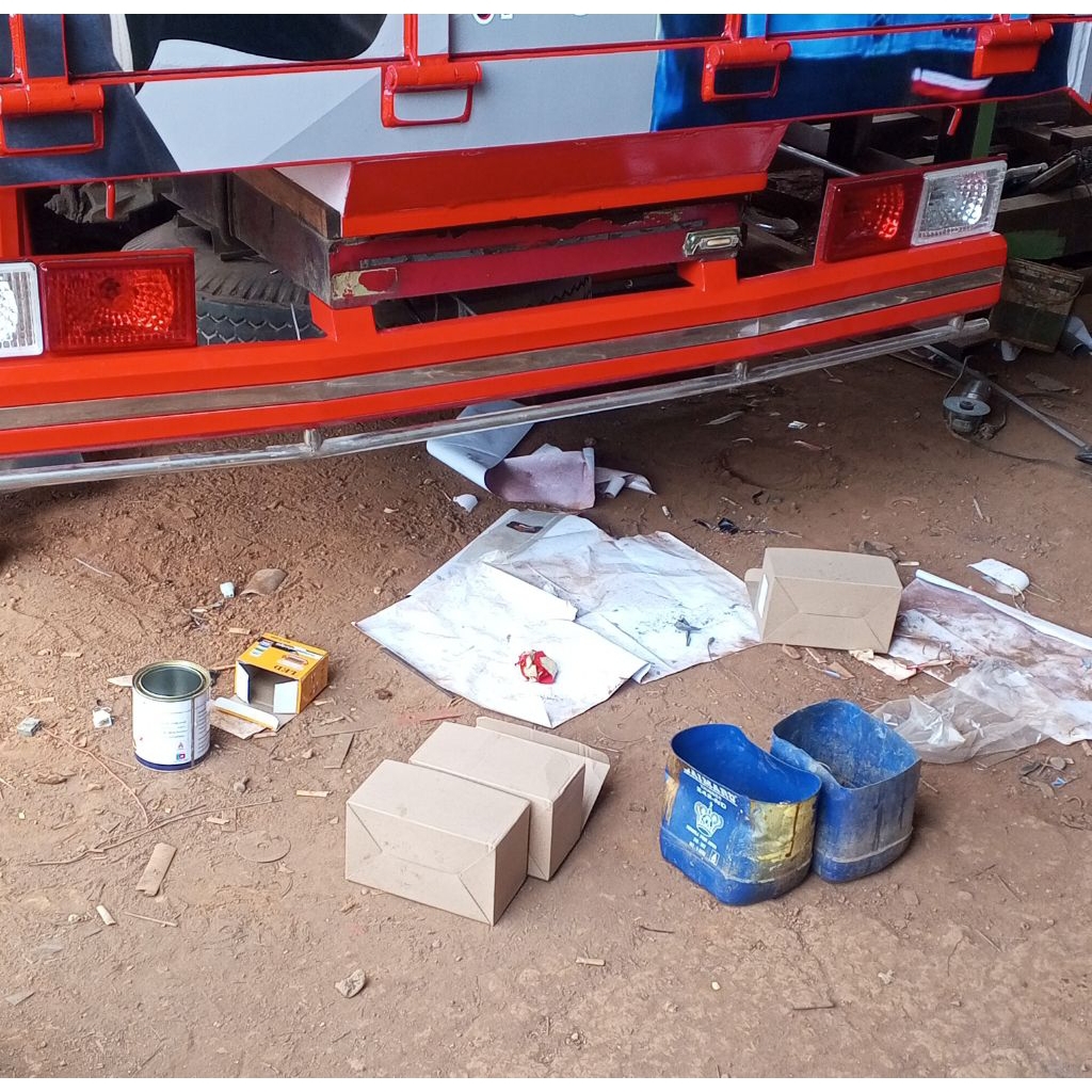 pangkon dudukan lampu formosa belakang truk